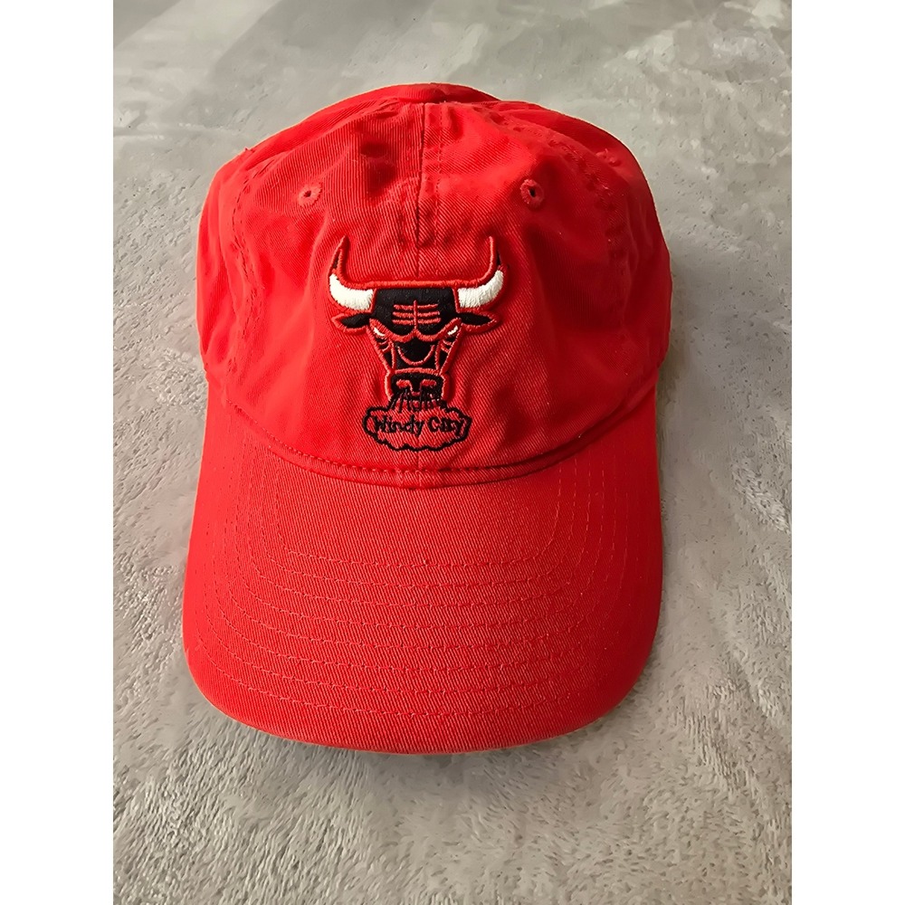 Mitchell & Ness‎ Chicago Bulls Windy City Hat Red Adjustable Strapback Cap NBA